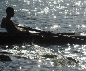 single rowing scull